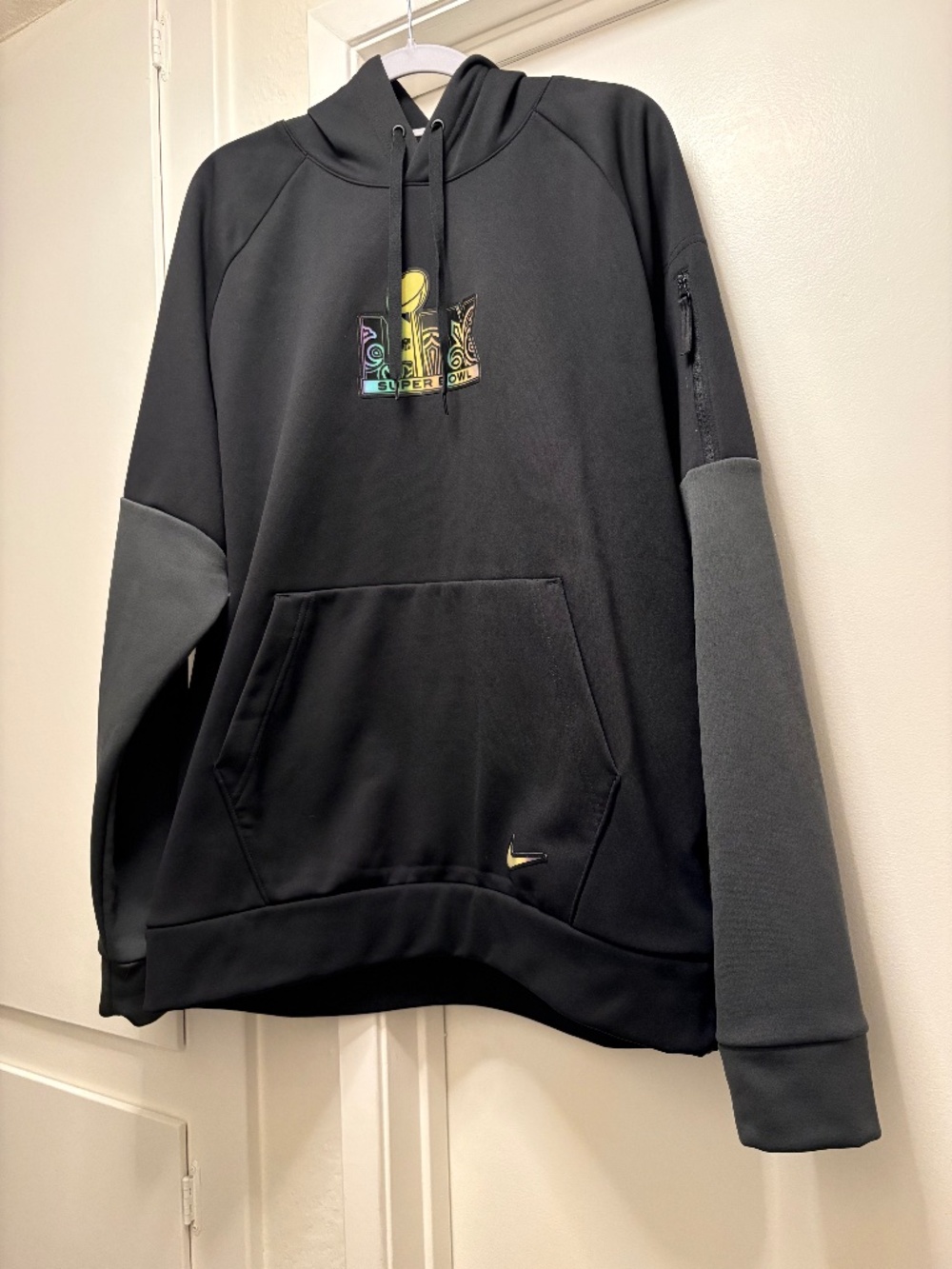 NFL Super Bowl LIX hoodie with hologram details - size large